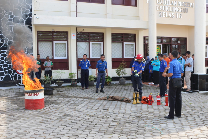 20170707-Simulasi Kebakaran (5).JPG