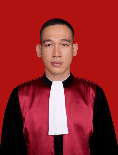 Erif Erlangga, SH
